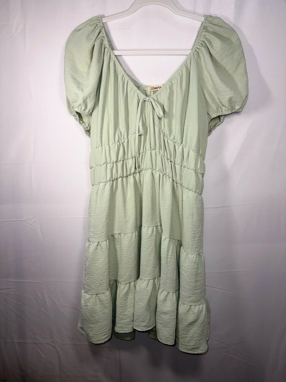 Liberty Love Women Sage Green Puff Sleeve Tiered Short Summer Dress Size Large